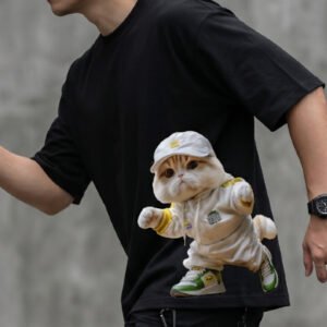 dach-sporty-cat-oversized-tshirt-2