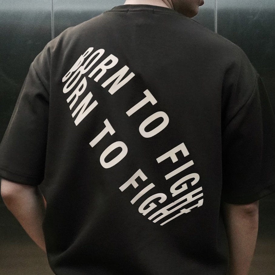 DACH Born To Fight Oversized Tshirt